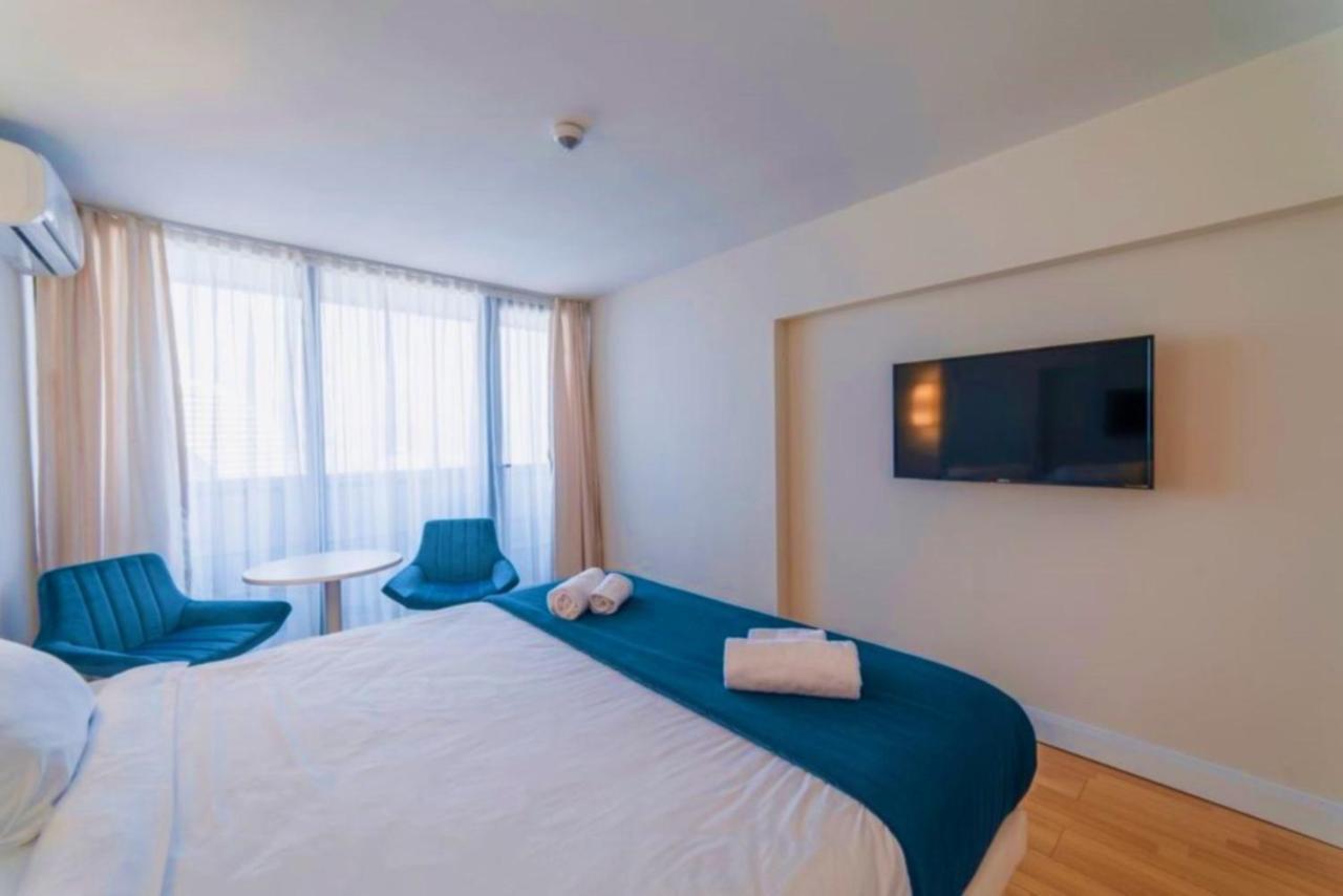 Orbi City Sea Side & Sea View Towers Батуми Екстериор снимка