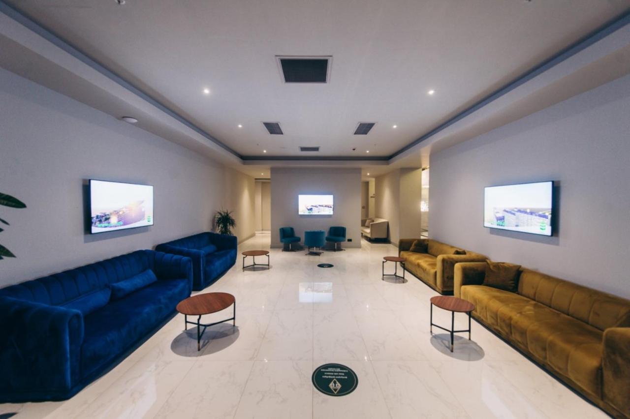 Orbi City Sea Side & Sea View Towers Батуми Екстериор снимка