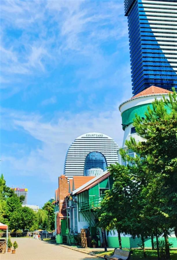 Orbi City Sea Side & Sea View Towers Батуми Екстериор снимка